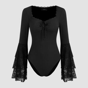 Rib Sweetheart Knotted Lace Layered Sleeve Bodysuit